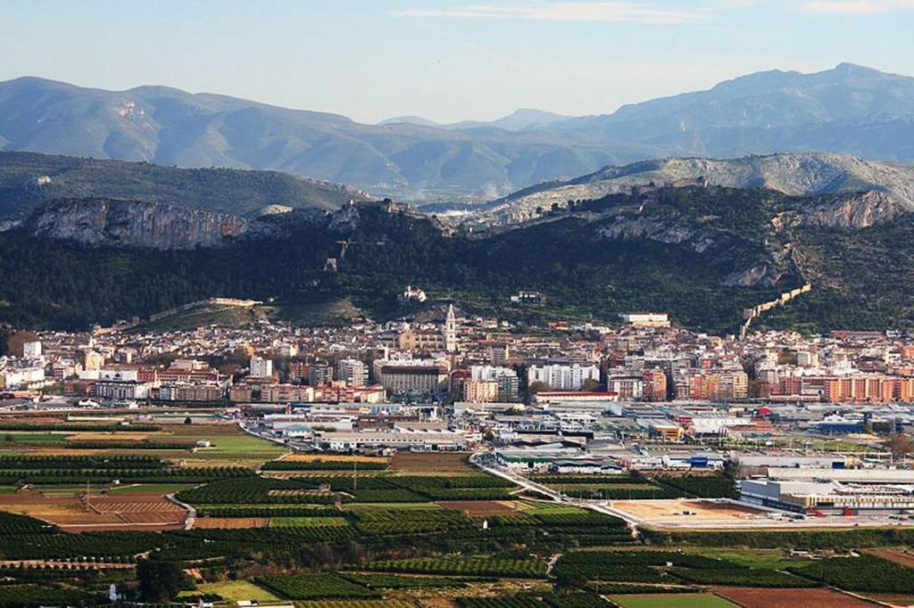 Vernisa Xativa Bagian luar foto